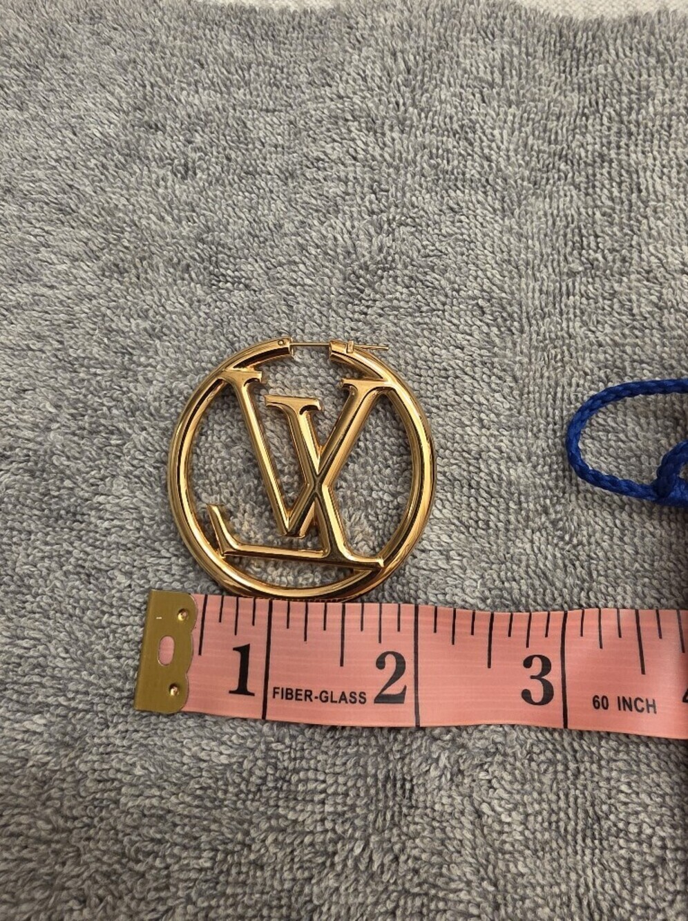 Louis Vuitton Louise Hoop Earrings - Picture 3 of 5